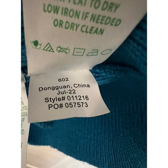 Lilly Pulitzer Dopamine Dressing Robena V-Neck M sweater Teal Bay striped bobble - Picture 7 of 9